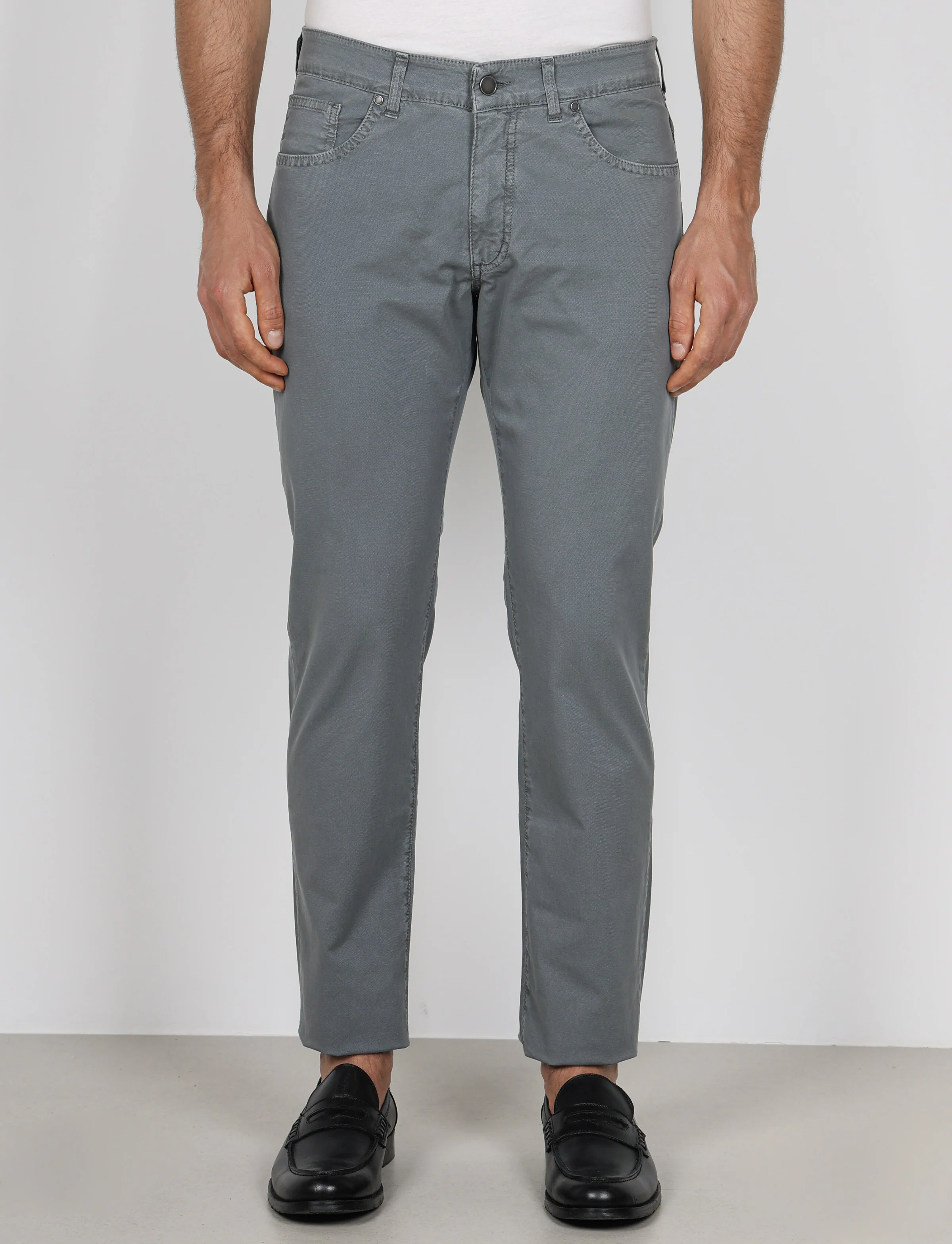 Pantaloni cinque tasche in cotone nido d'ape - Image 11