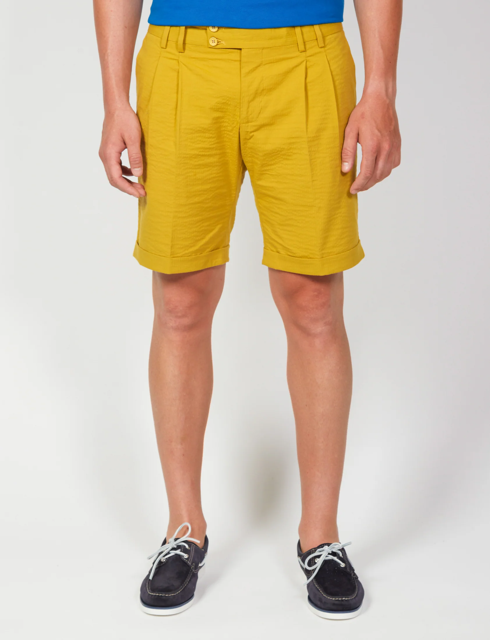 Bermuda in cotone goffrato con pinces - Image 13