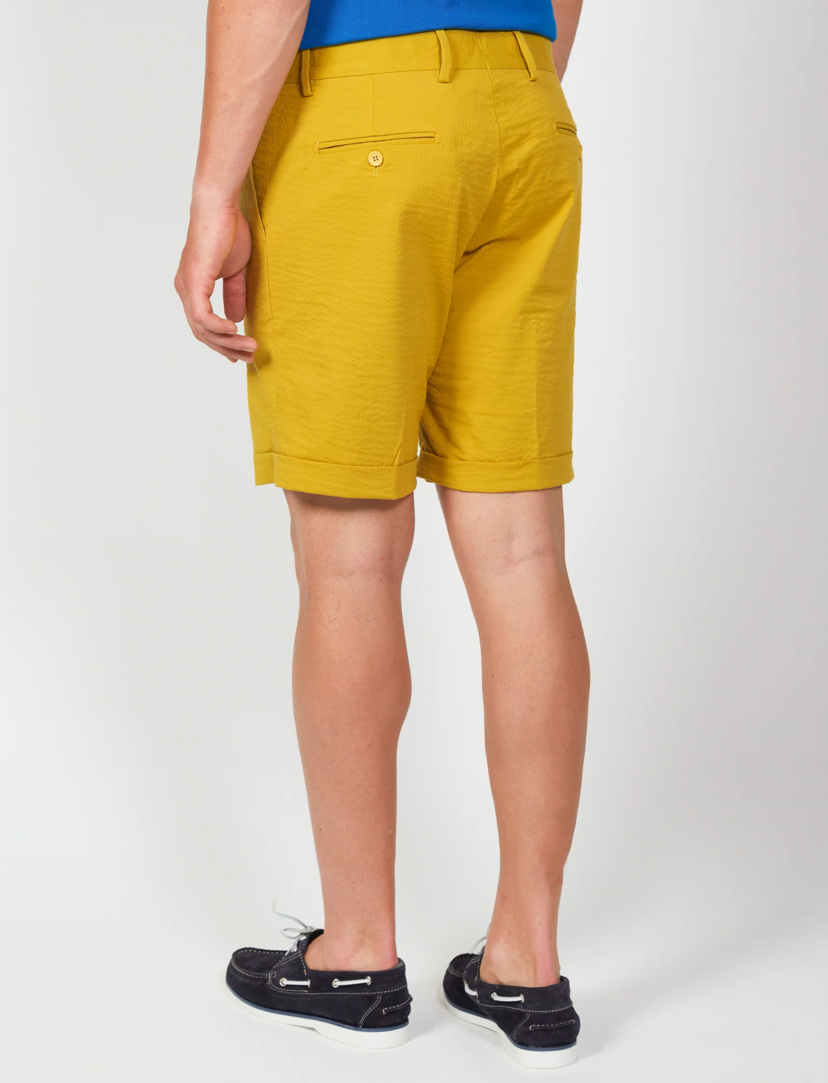Bermuda in cotone goffrato con pinces - Image 14
