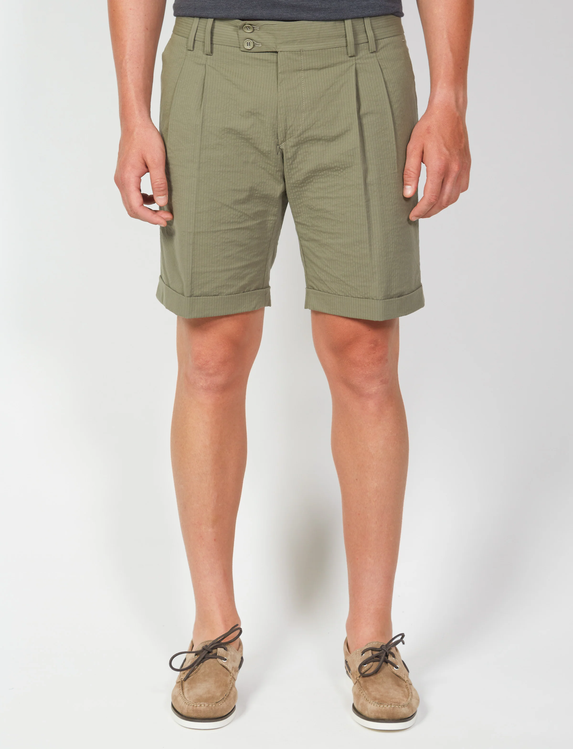Bermuda in cotone goffrato con pinces - Image 16