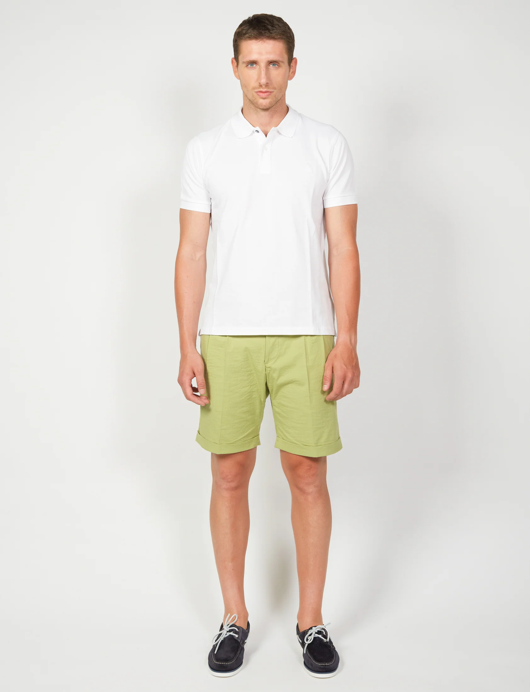 Bermuda in cotone goffrato con pinces - Image 5