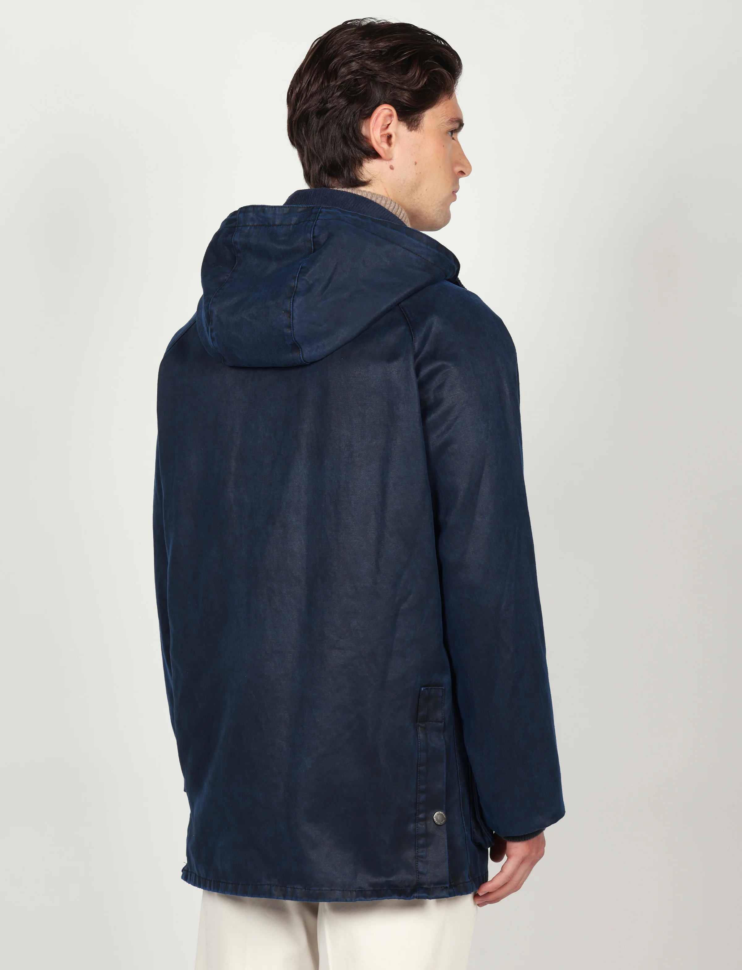 Giaccone tecnico con cappuccio - Image 12