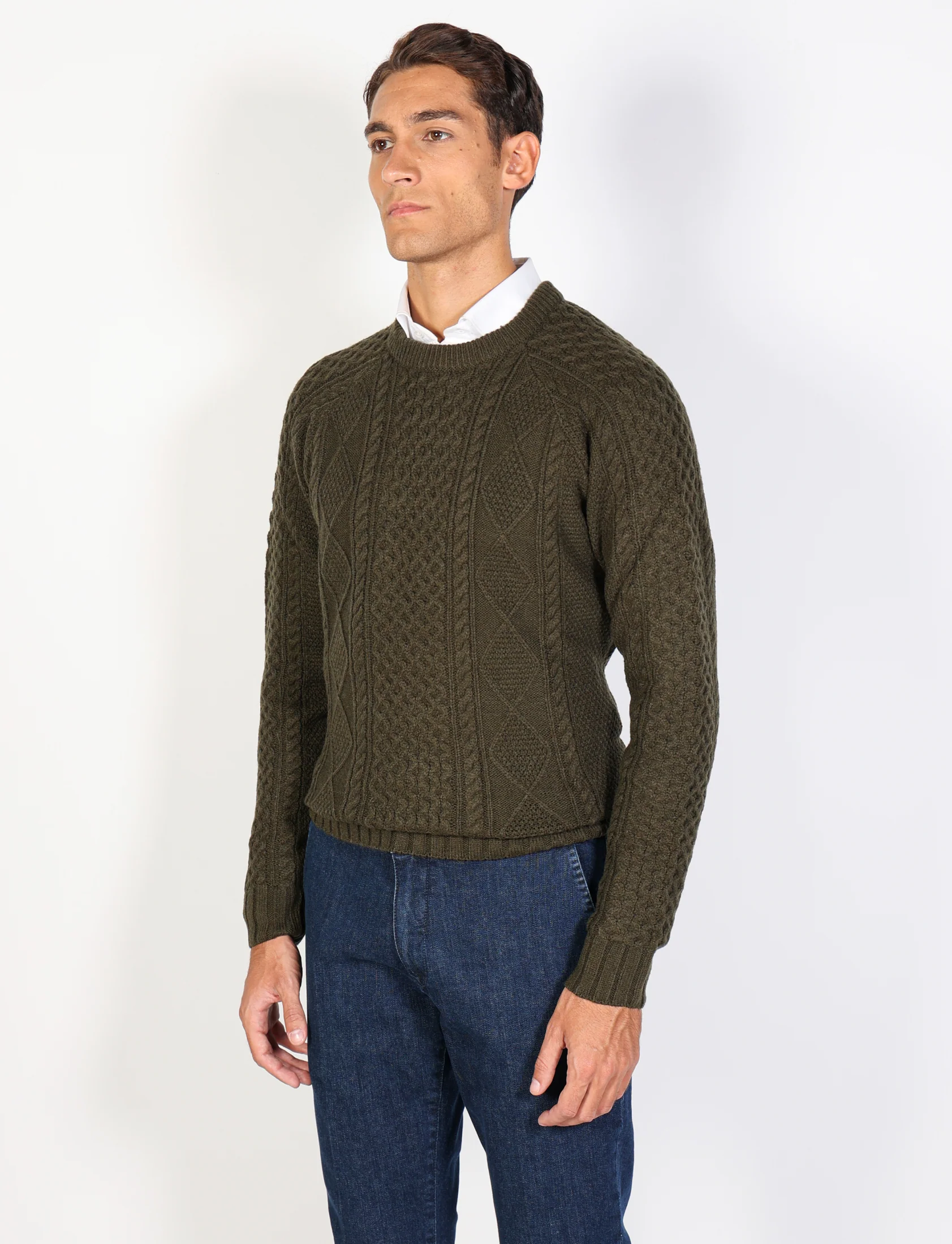Maglia girocollo a rombi e trecce in lana - Image 11