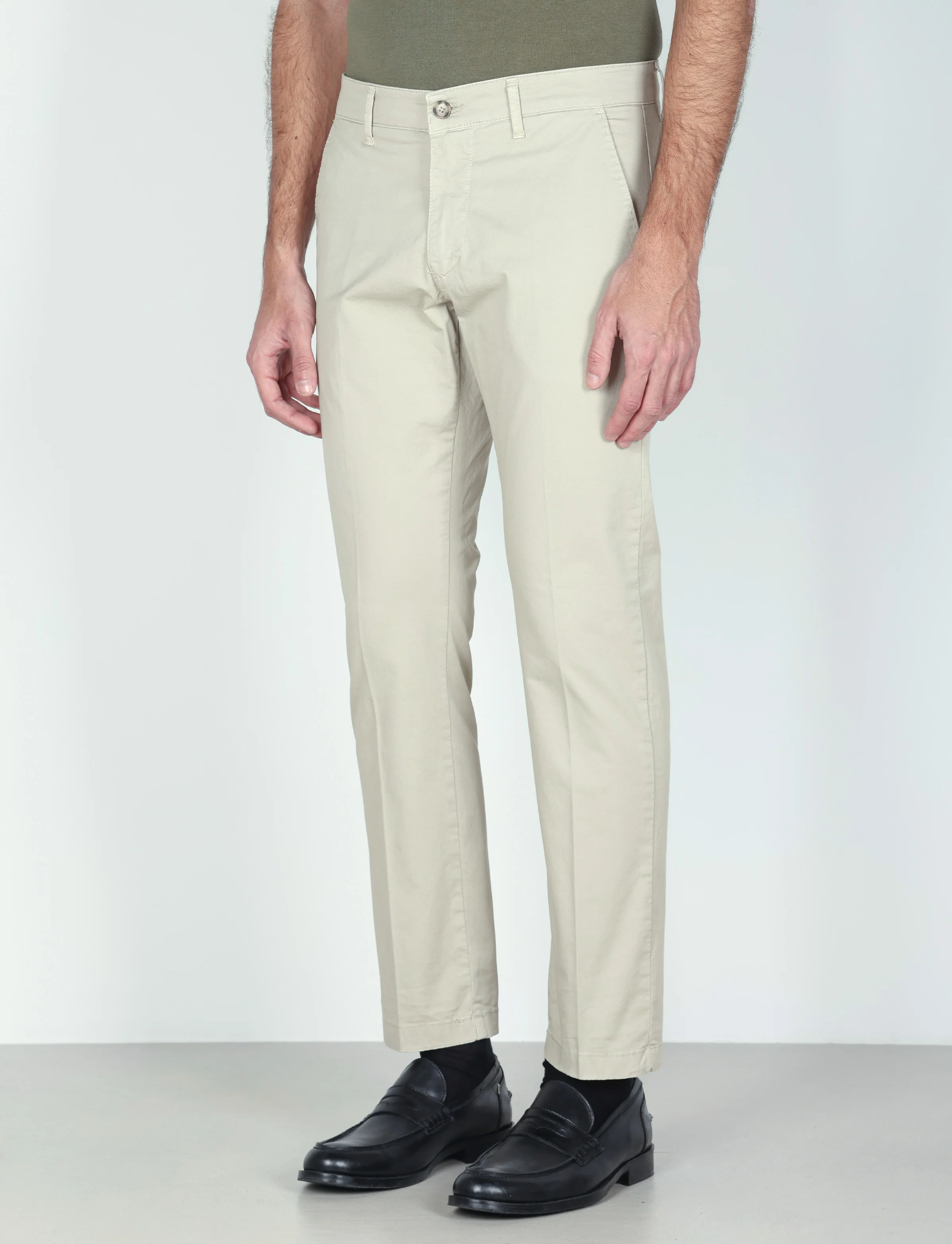 Pantaloni in gabardine di cotone stretch - Image 27