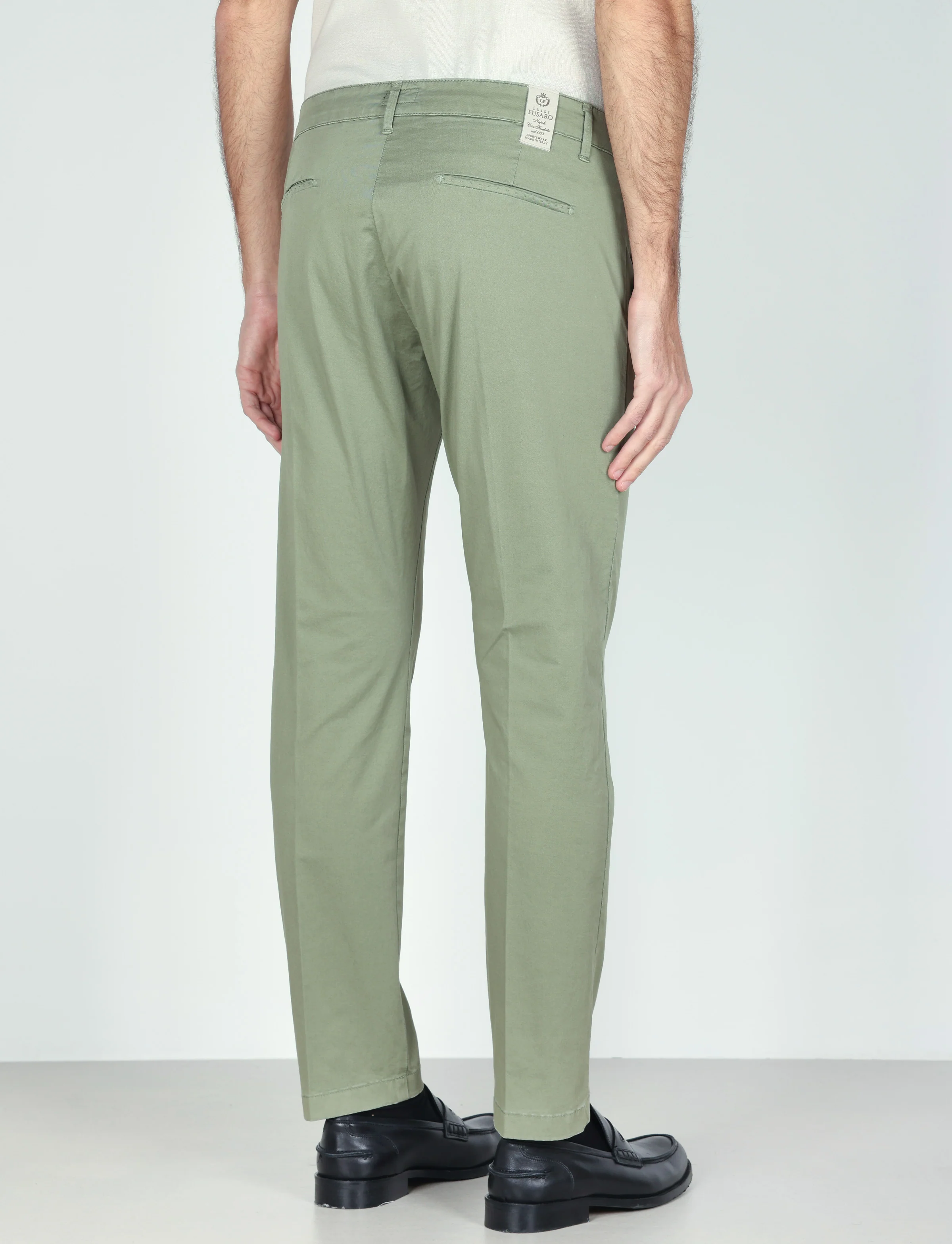 Pantaloni in gabardine di cotone stretch - Image 42