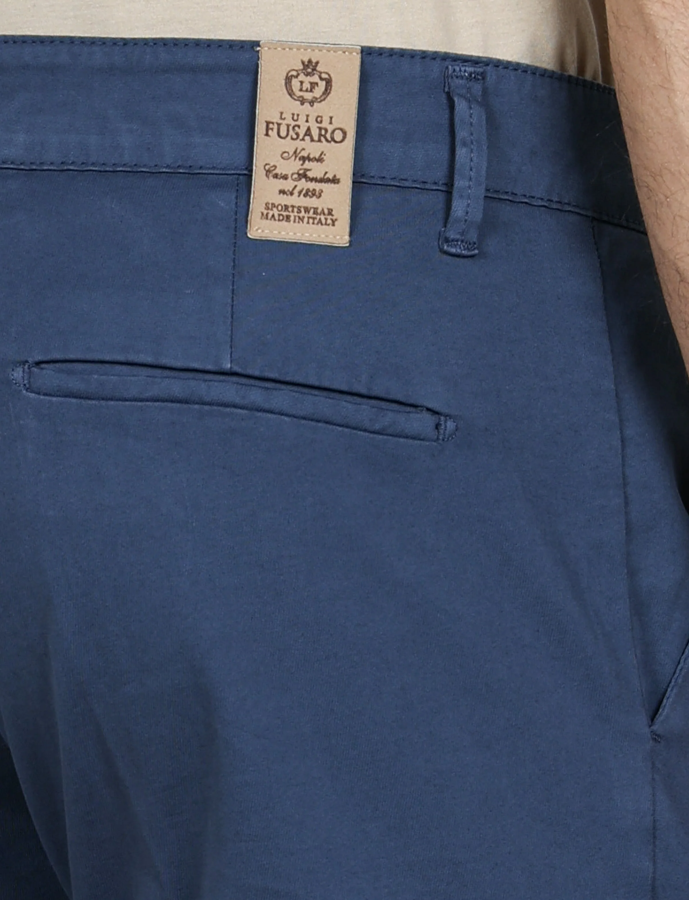Pantaloni con pinces in cotone elasticizzato - Image 16