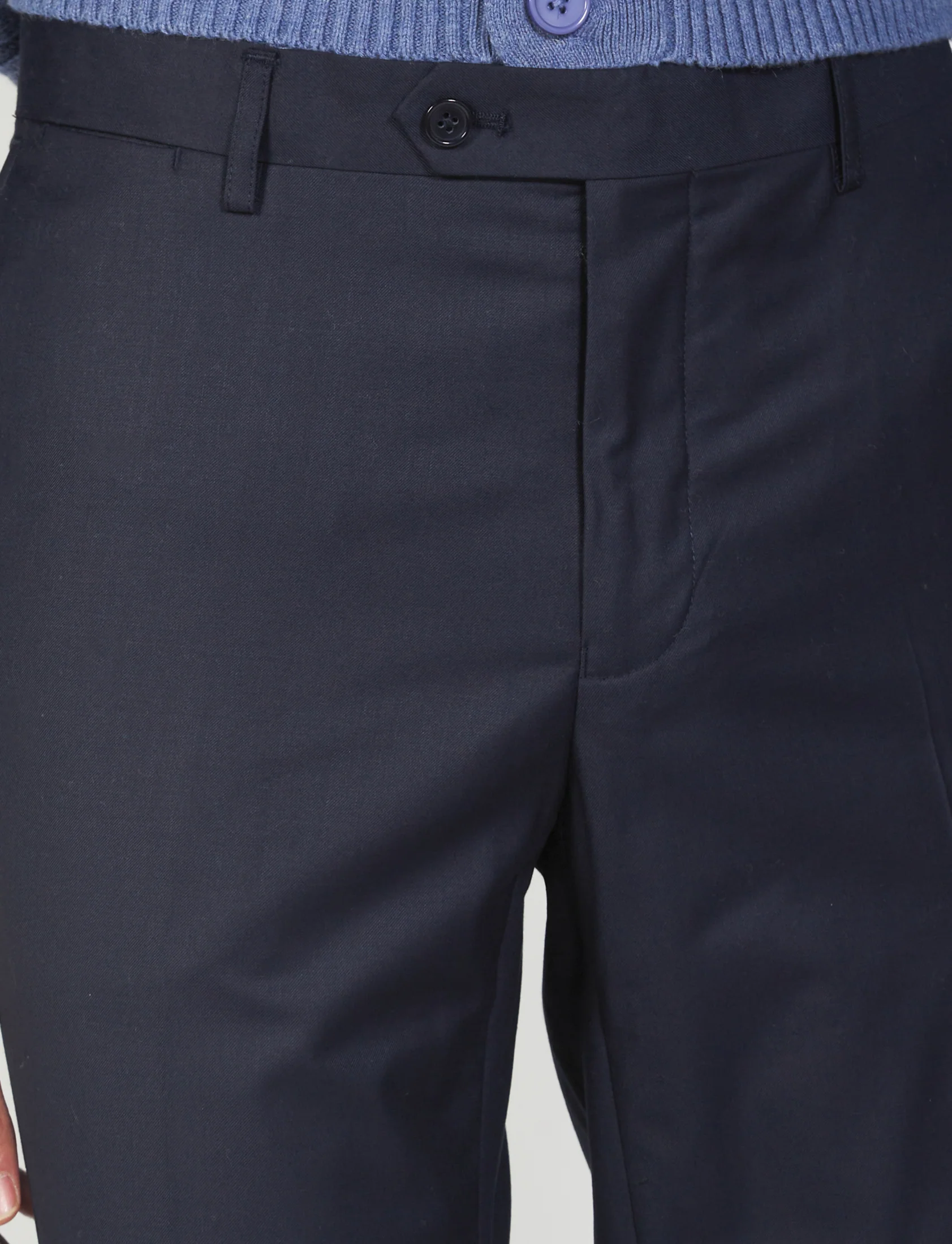 Pantaloni classici in tinta unita - Image 7