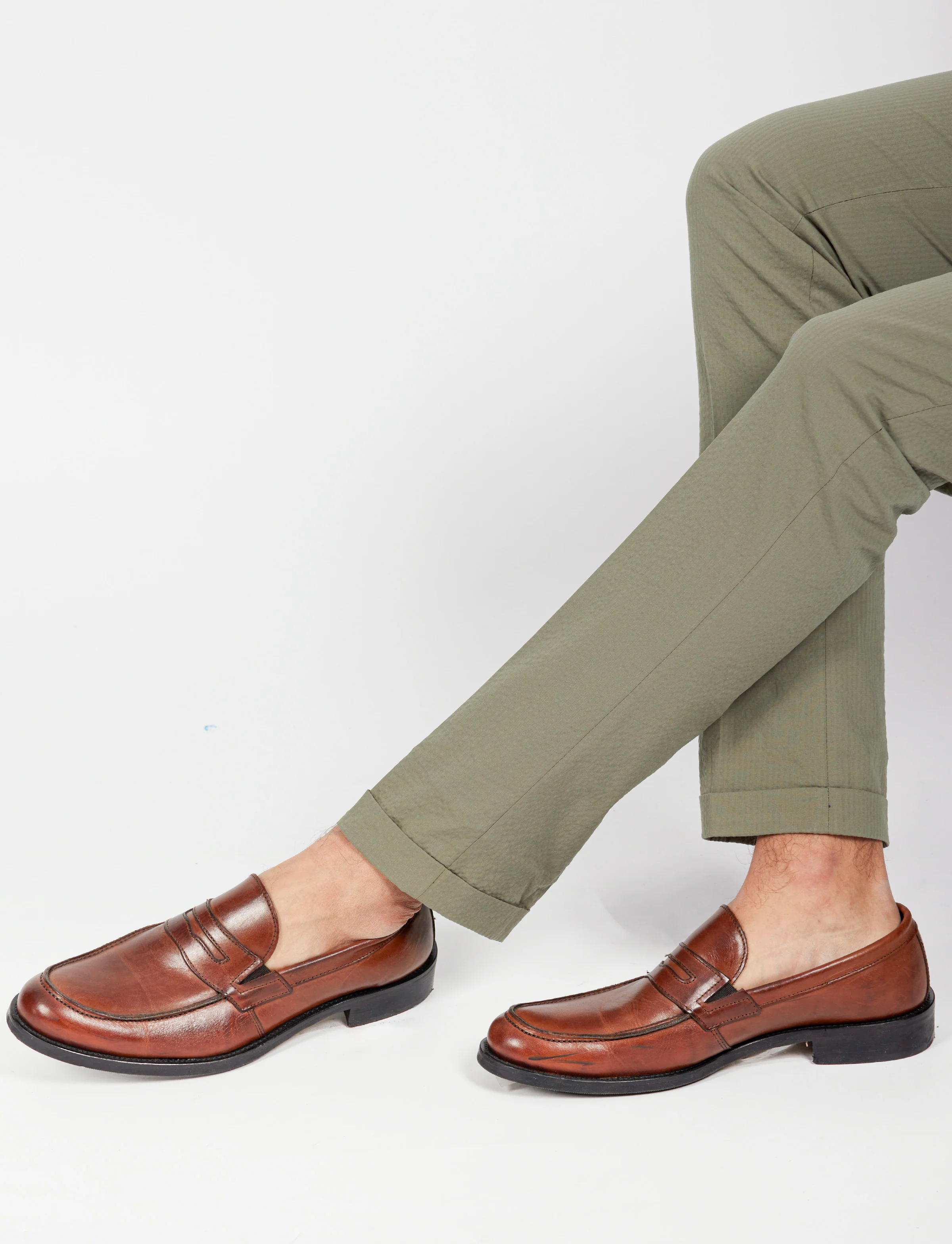 Pantalone in cotone goffrato con doppia pence - Image 10
