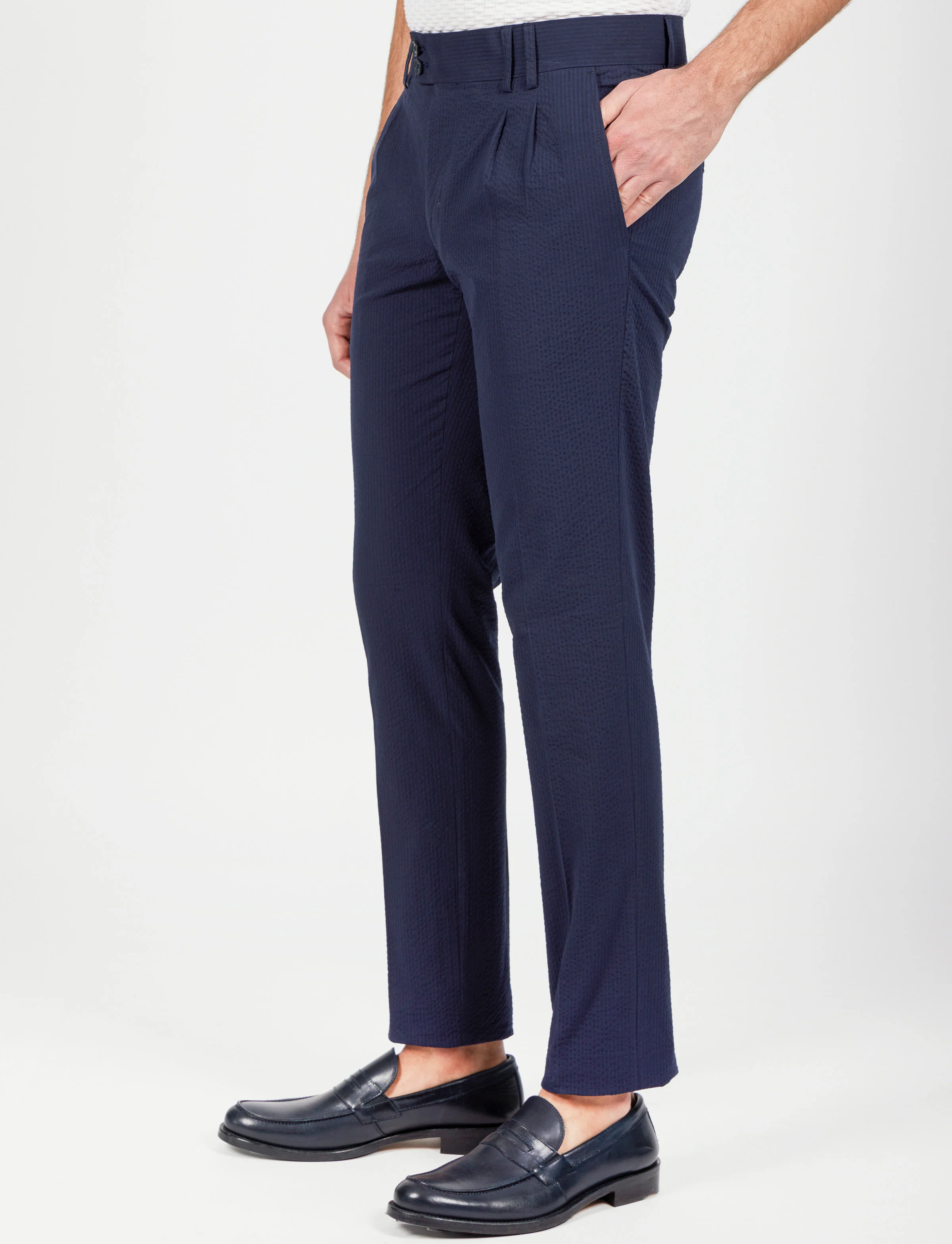 Pantalone in cotone goffrato con doppia pence - Image 14
