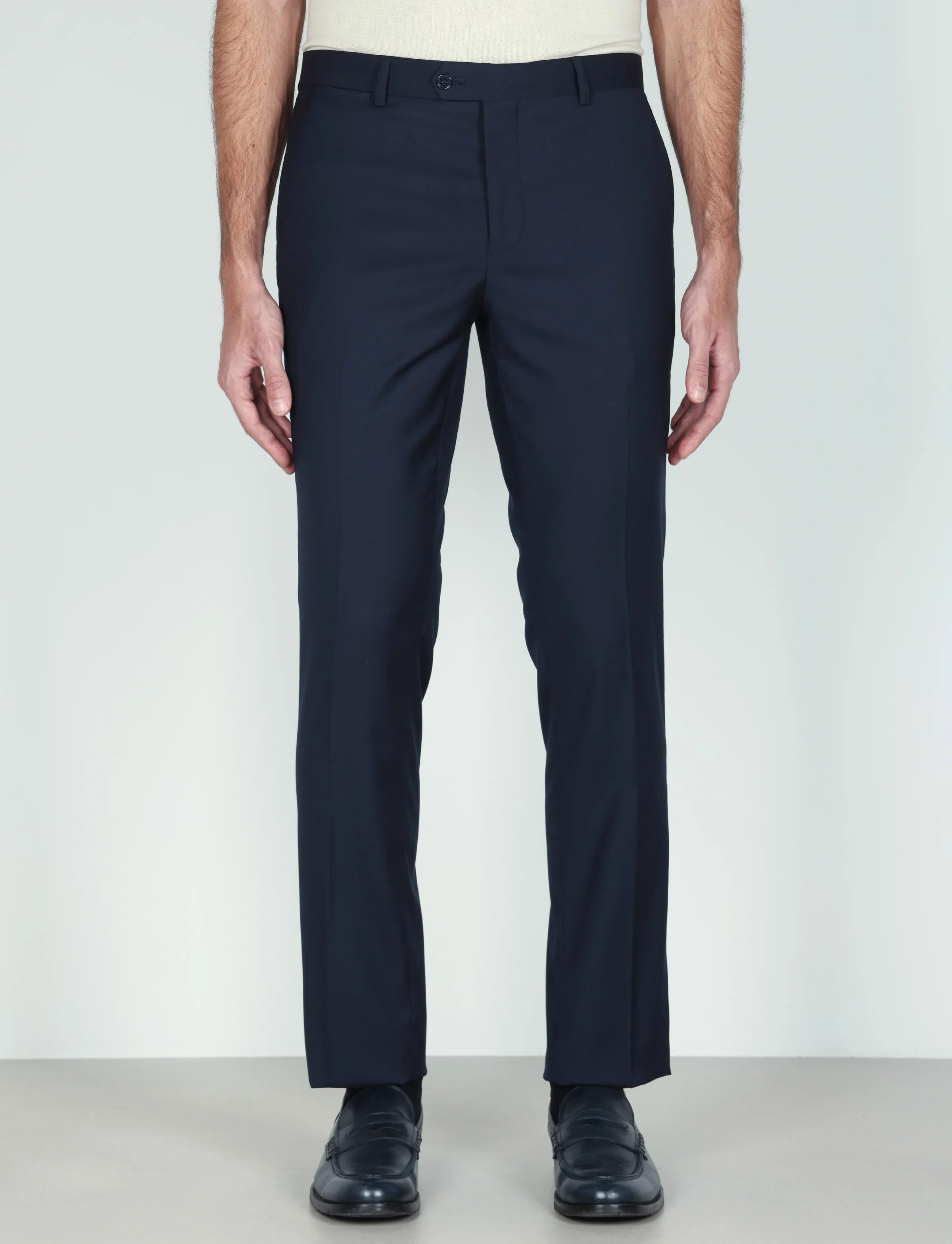 Pantaloni classici tinta unita - Image 16