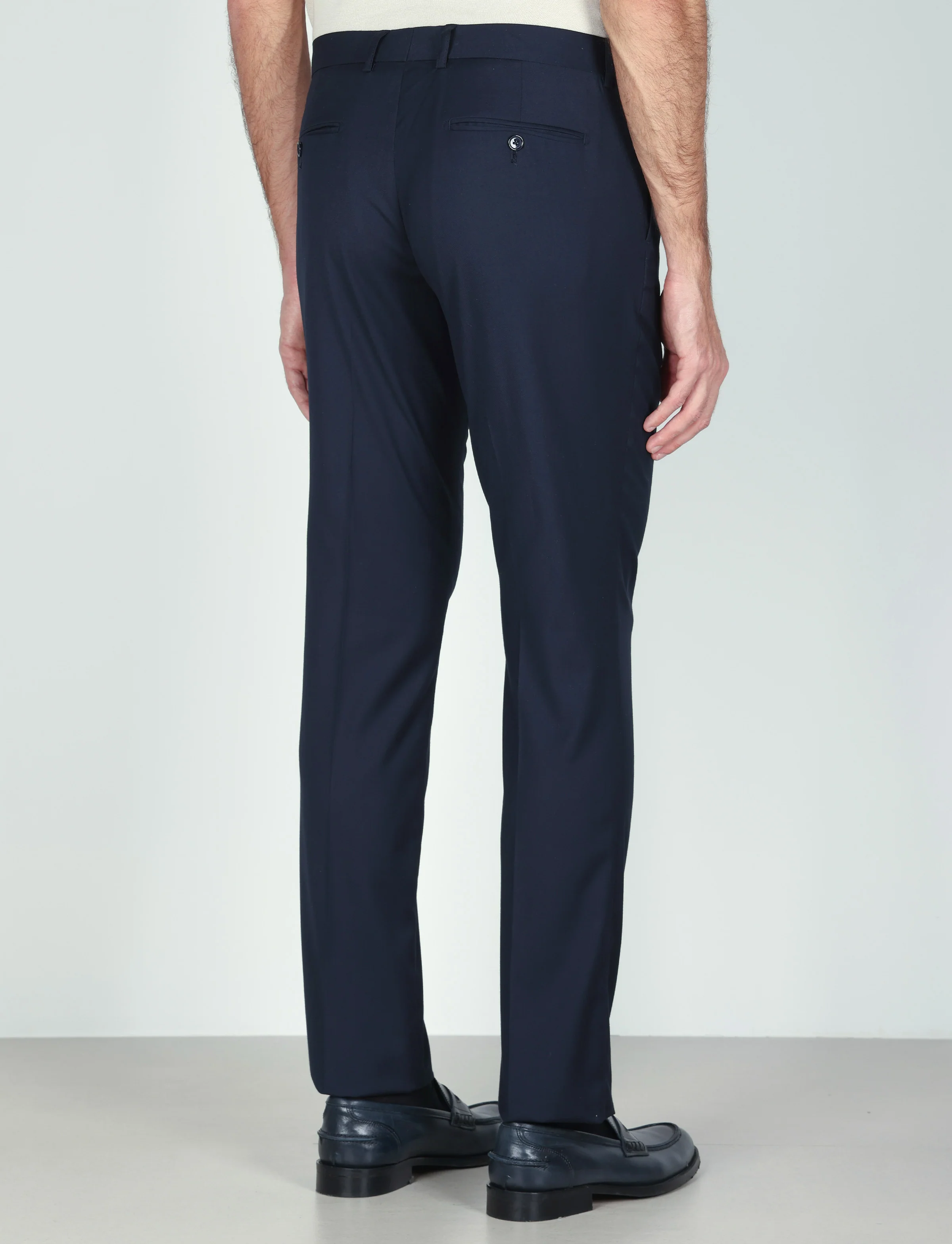 Pantaloni classici tinta unita - Image 18