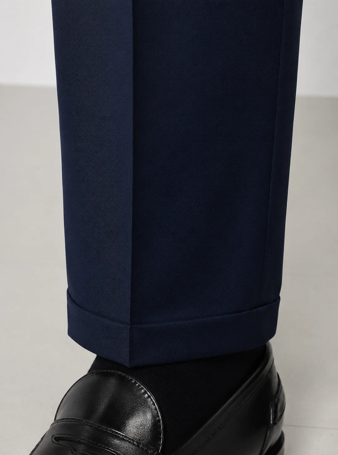 Pantaloni classici tinta unita - Image 20
