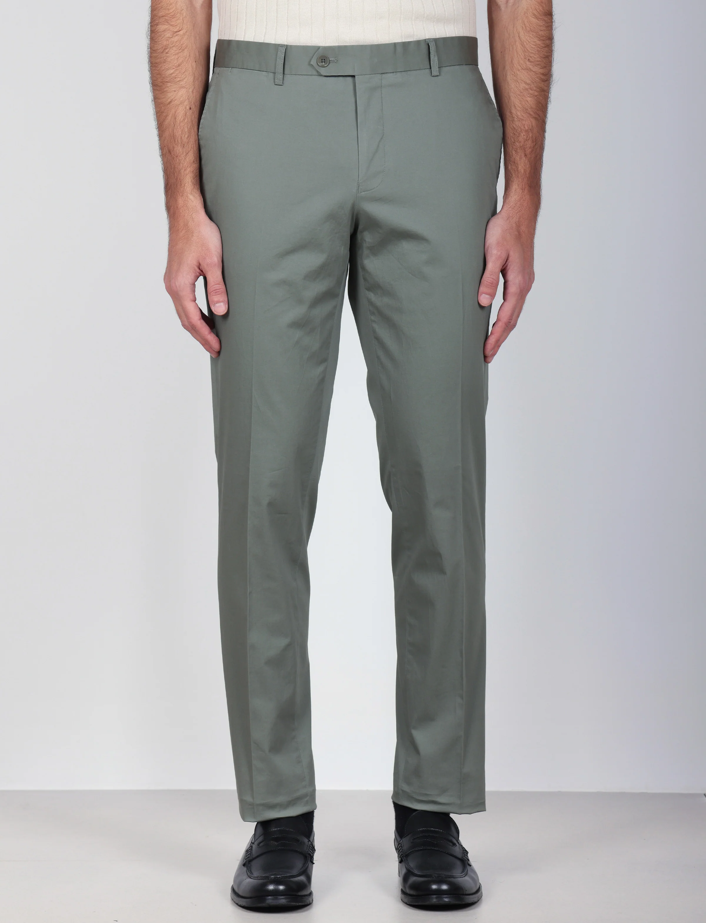 Pantaloni tinta unita in cotone stretch