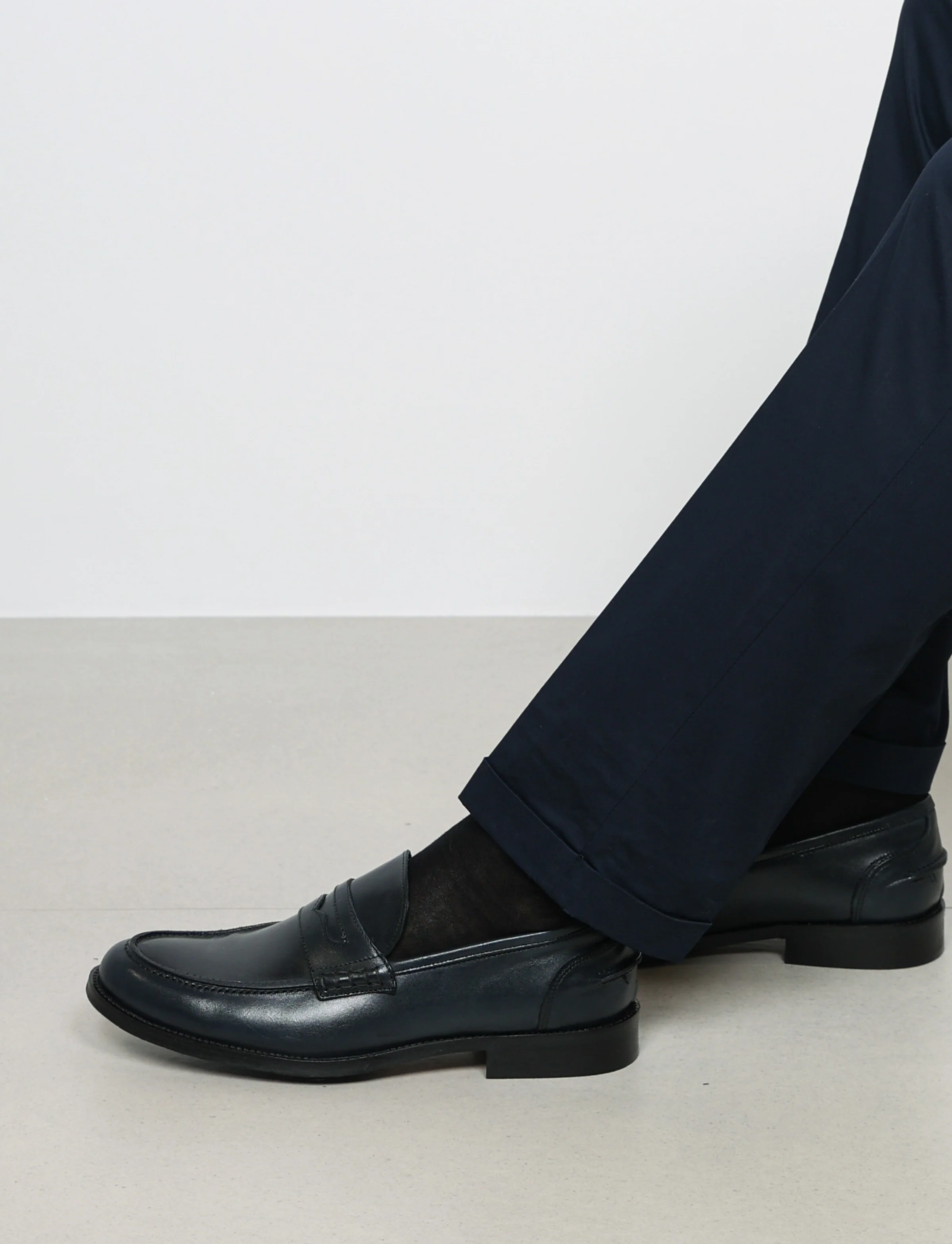 Pantaloni tinta unita in cotone stretch - Image 20