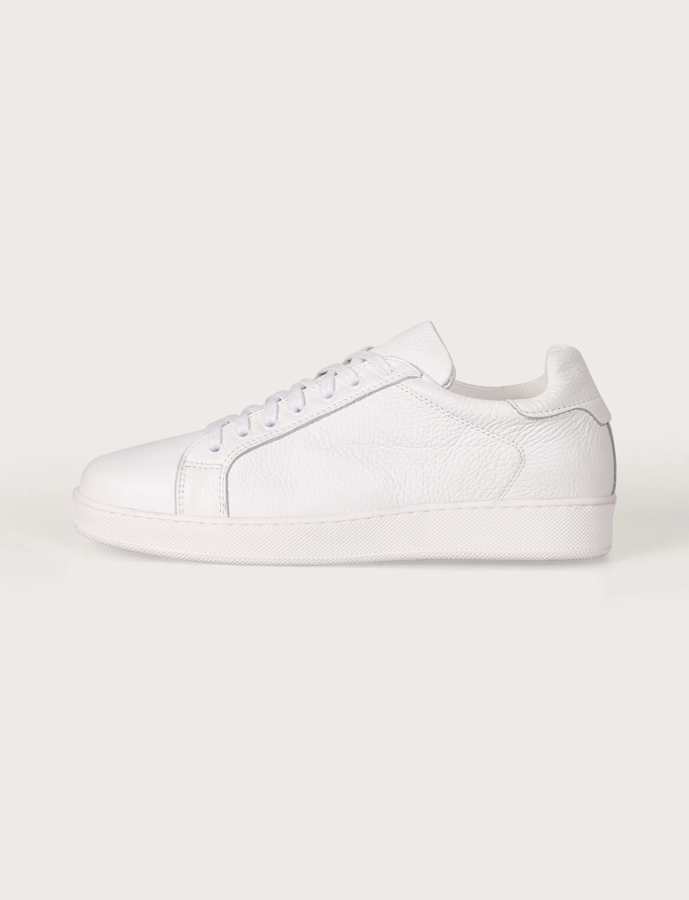 Sneakers in pelle bottalata con suola in gomma - Image 14