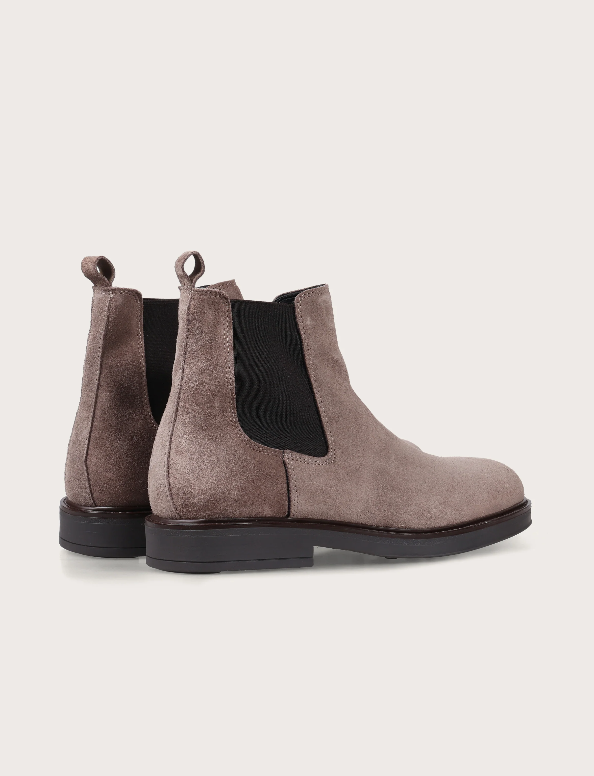 Stivaletto in camoscio modello Chelsea - Image 8