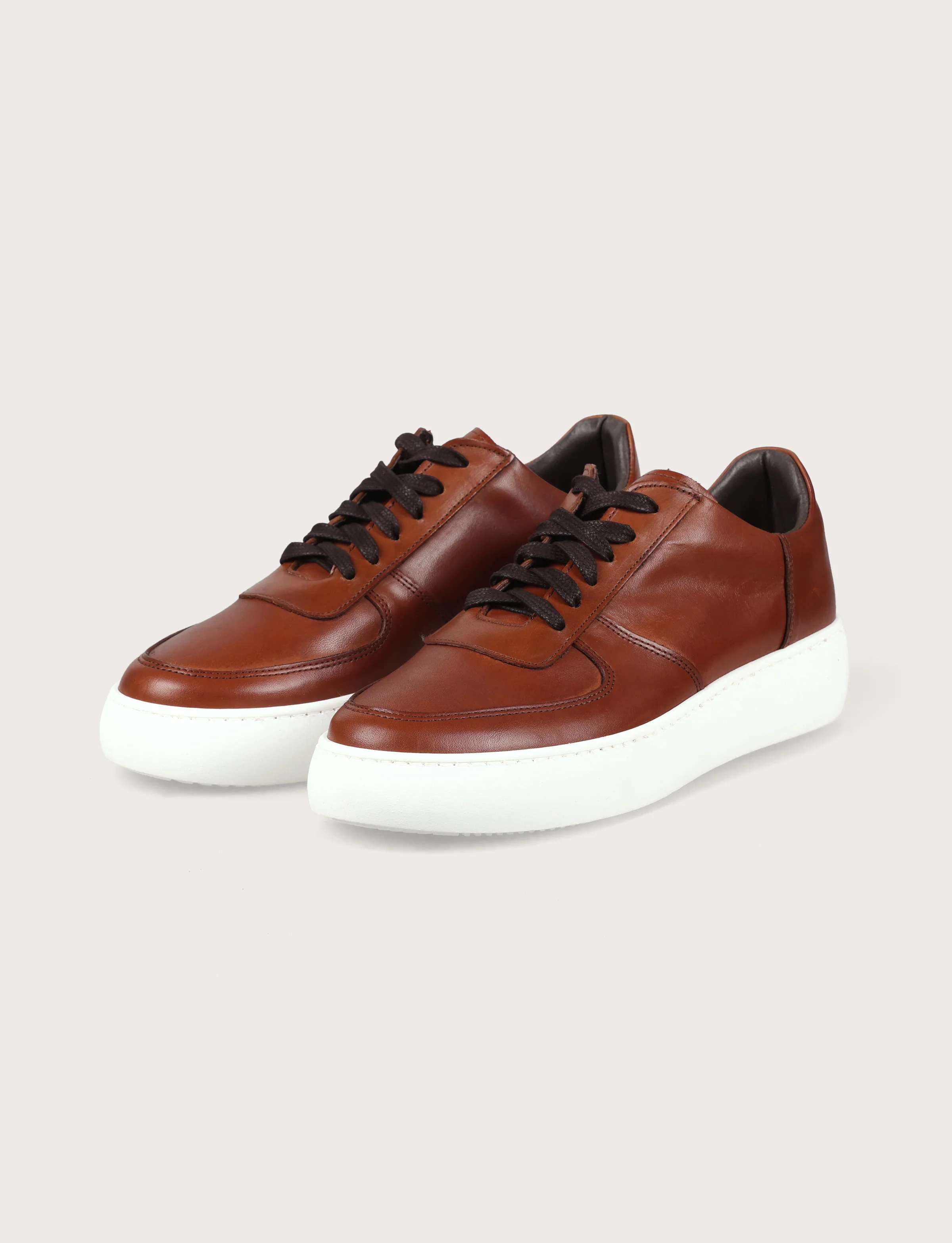 Sneakers in pelle casual con suola in gomma - Image 5