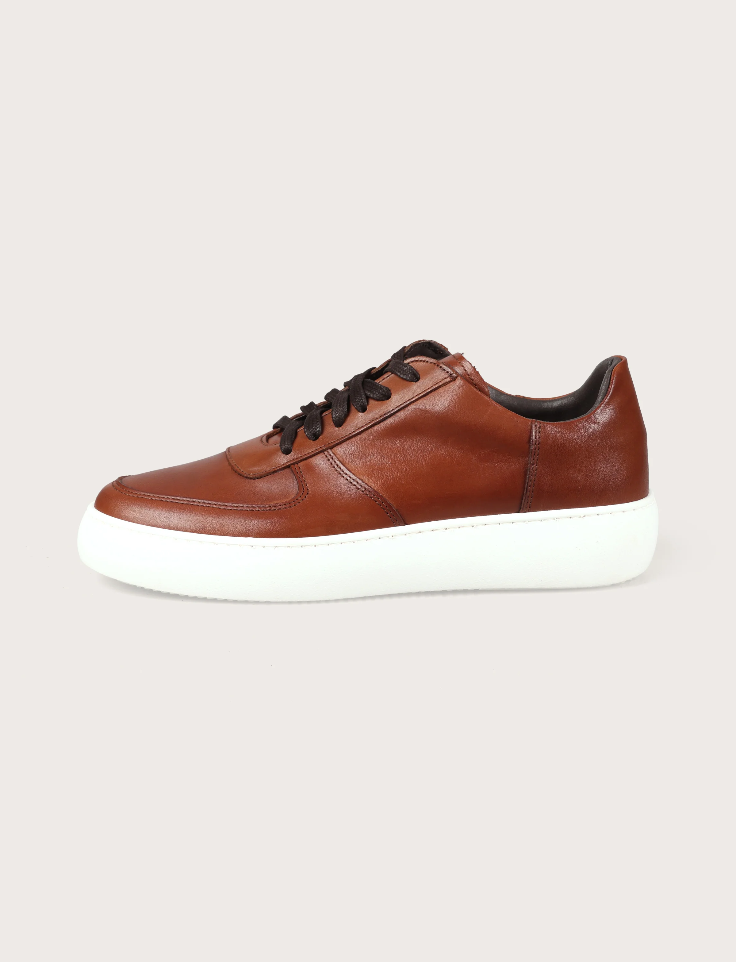 Sneakers in pelle casual con suola in gomma - Image 6